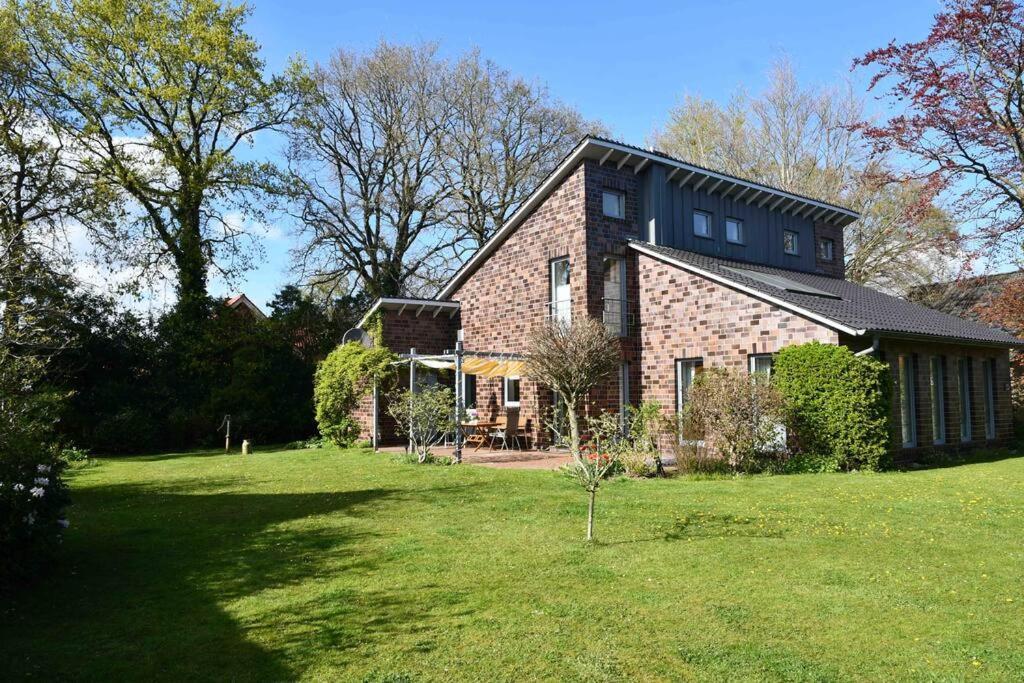 Unser Traumhaus Mit Wunderschoenem Garten Aurich Dış mekan fotoğraf